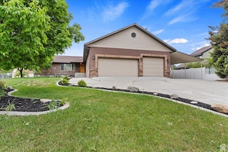 11526 S Equestrian Dr, South Jordan, UT 84095