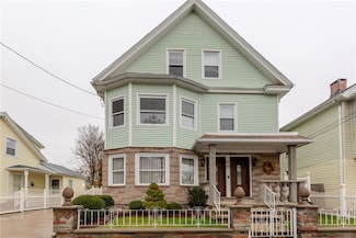 42 French St, Pawtucket, RI 02860
