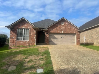 1805 Oak Ridge St, Hideaway, TX 75771