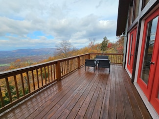 61 Saddle Rd, Old Fields, WV 26845