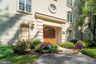 2025 S Queen St Unit 222, York, PA 17403