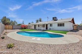 8002 E Whitton Ave, Scottsdale, AZ 85251