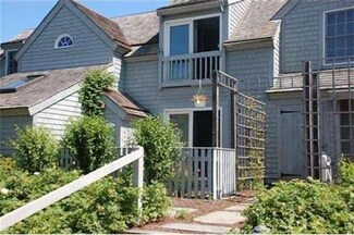 33 Landmark Ave Unit 33, Mashpee, MA 02649