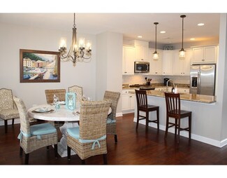 103 Halsted Dr Unit 905, Hingham, MA 02043