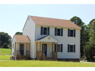 170 E Jefferson Ave, Warsaw, VA 22572