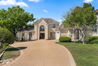 6 Dovedale Cove, the Hills, TX 78738