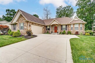 2917 Maple Colony Dr, Toledo, OH 43617