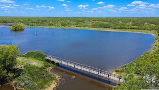 773 Toquigny Ln, Carrizo Springs, TX 78834
