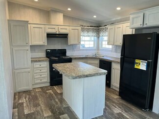 3323 NE 14th St Unit B9, Ocala, FL 34470