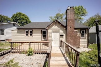 403 W Van Buren St, Belleville, IL 62220