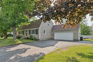 15 Bernard Ave, Biddeford, ME 04005