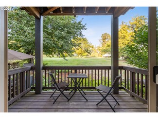 11334 SE Aquila St, Happy Valley, OR 97086