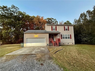 1707 Neptune Dr, Hampton, VA 23669