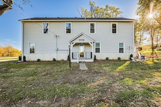5910 SE Easton Rd, Saint Joseph, MO 64507