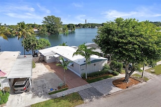 21851 S Heritage Cir, Pembroke Pines, FL 33029