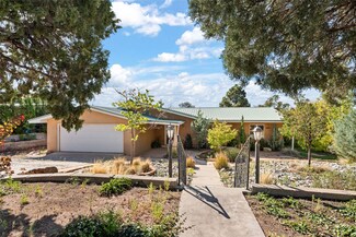 420 Greg Ave, Santa Fe, NM 87501