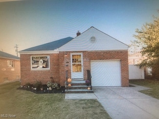 7470 Lanier Dr, Middleburg Heights, OH 44130