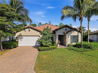 4664 Abaca Cir, Naples, FL 34119