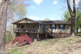143 Jefferson St, Harrogate, TN 37752