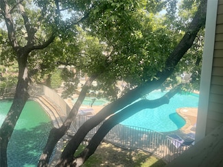 3550 Country Square Dr Unit 208B, Carrollton, TX 75006