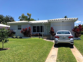 1538 Funston St, Hollywood, FL 33020