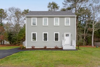 85 Martin St, Wareham, MA 02532