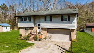 378 Suzanne St, Washington, WV 26181