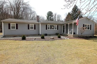 26 Walnut Rd, Hampden, MA 01036
