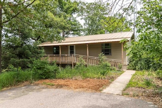 N5642 8th Dr, Westfield, WI 53964