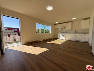 1716 Locust Ave Unit 5, Long Beach, CA 90813