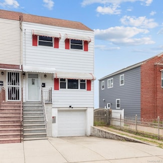 160 Stephens Ave, Bronx, NY 10473