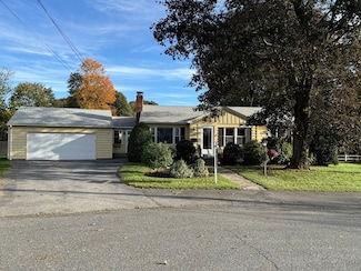 34 Gates Rd, Shrewsbury, MA 01545