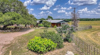 8601 Star Hollow Rd, Lipan, TX 76462
