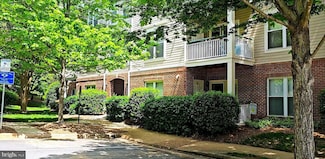 6501 Grange Ln Unit 201, Alexandria, VA 22315