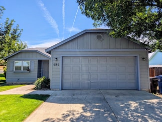 494 NE Spruce Ct, Redmond, OR 97756