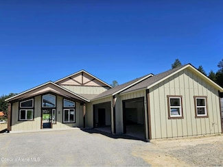 105 Backtrack, Sandpoint, ID 83864