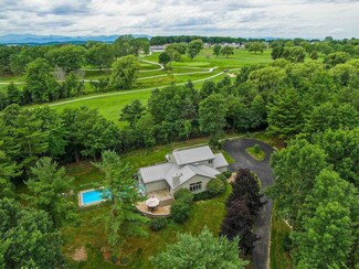 465 Beaver Creek Rd, Shelburne, VT 05482