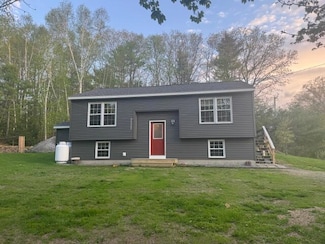 20 Oak Ridge Dr, Chelsea, ME 04330