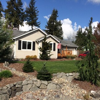 109 Rainier Estates Ct SE, Rainier, WA 98576