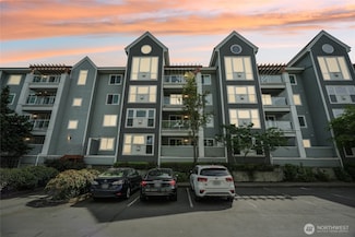 520 SE Columbia River Dr Unit 227, Vancouver, WA 98661