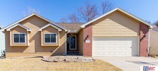 7662 O'Rourke Dr, Lincoln, NE 68516