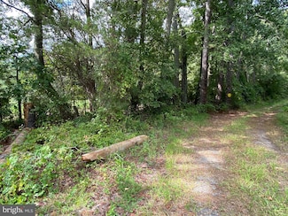 35-81A Old Parsons Rd, King George, VA 22485