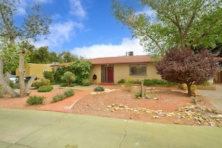 2908 10th St NW, Albuquerque, NM 87107
