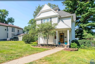 321 2nd Ave SE, Le Mars, IA 51031