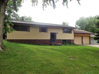 109 N Harold St, Ivanhoe, MN 56142