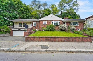 215 Orange St, Chelsea, MA 02150