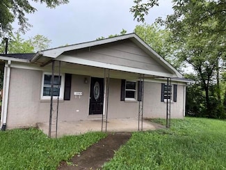 100 Ridgeway Dr, Lancaster, KY 40444