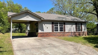 412 E South St, Benton, AR 72015
