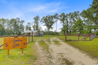 133 Trailwood Cir, Bamberg, SC 29003