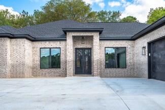 136 Lombard Ct, Hot Springs, AR 71901